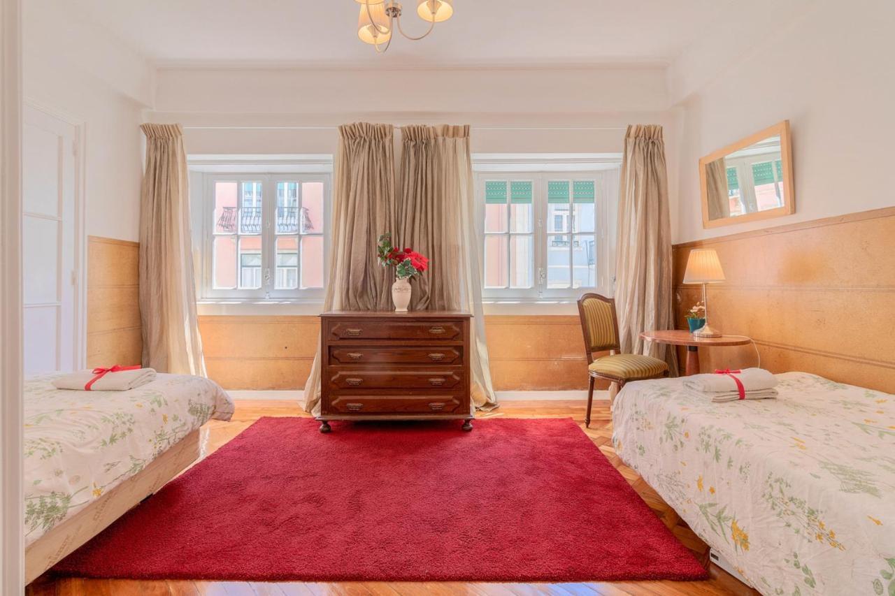 Apartment 4 Bedrooms With City View And Wifi At