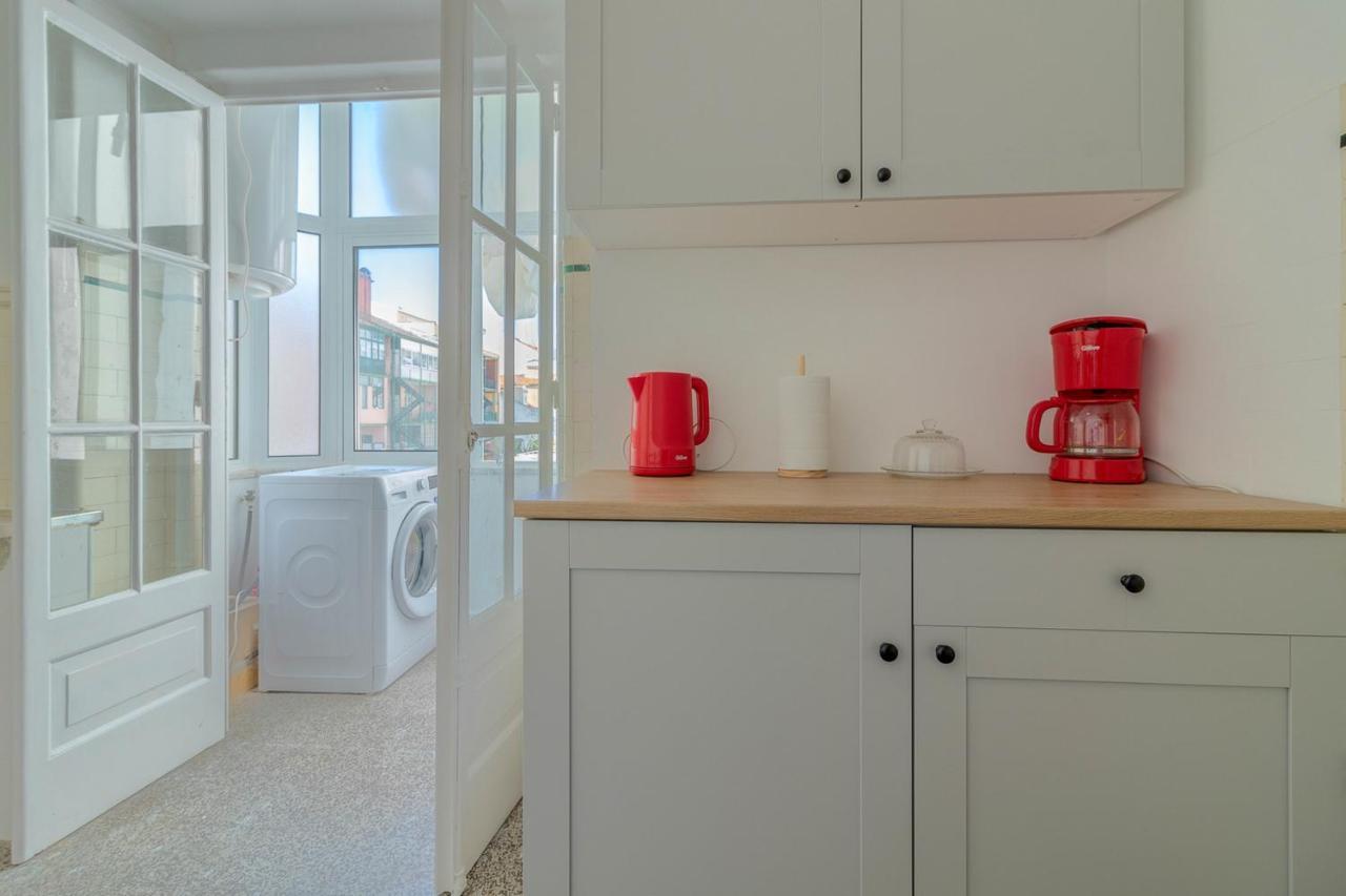 Apartment 4 Bedrooms With City View And Wifi At *